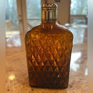 Vintage MCM Diamond Point Pattern Amber Glass Liquor Decanter. 7.5” tall